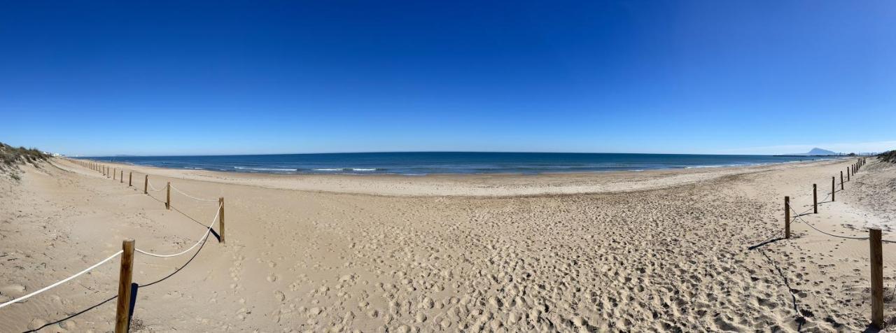Beautiful Apartment With Pool Near The Beach Oliva Zewnętrze zdjęcie