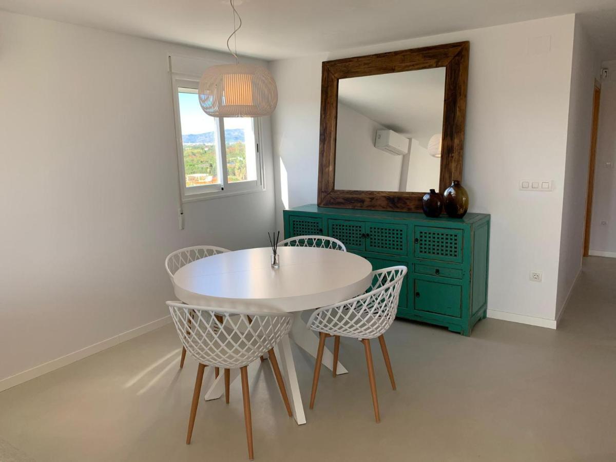 Beautiful Apartment With Pool Near The Beach Oliva Zewnętrze zdjęcie
